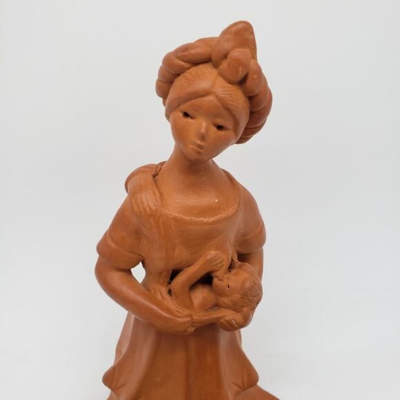 Vintage Woman & Baby Terracotta Figurine Hand Sculpted Clay Figure 7.5" Tall - Picture 4 of 9
